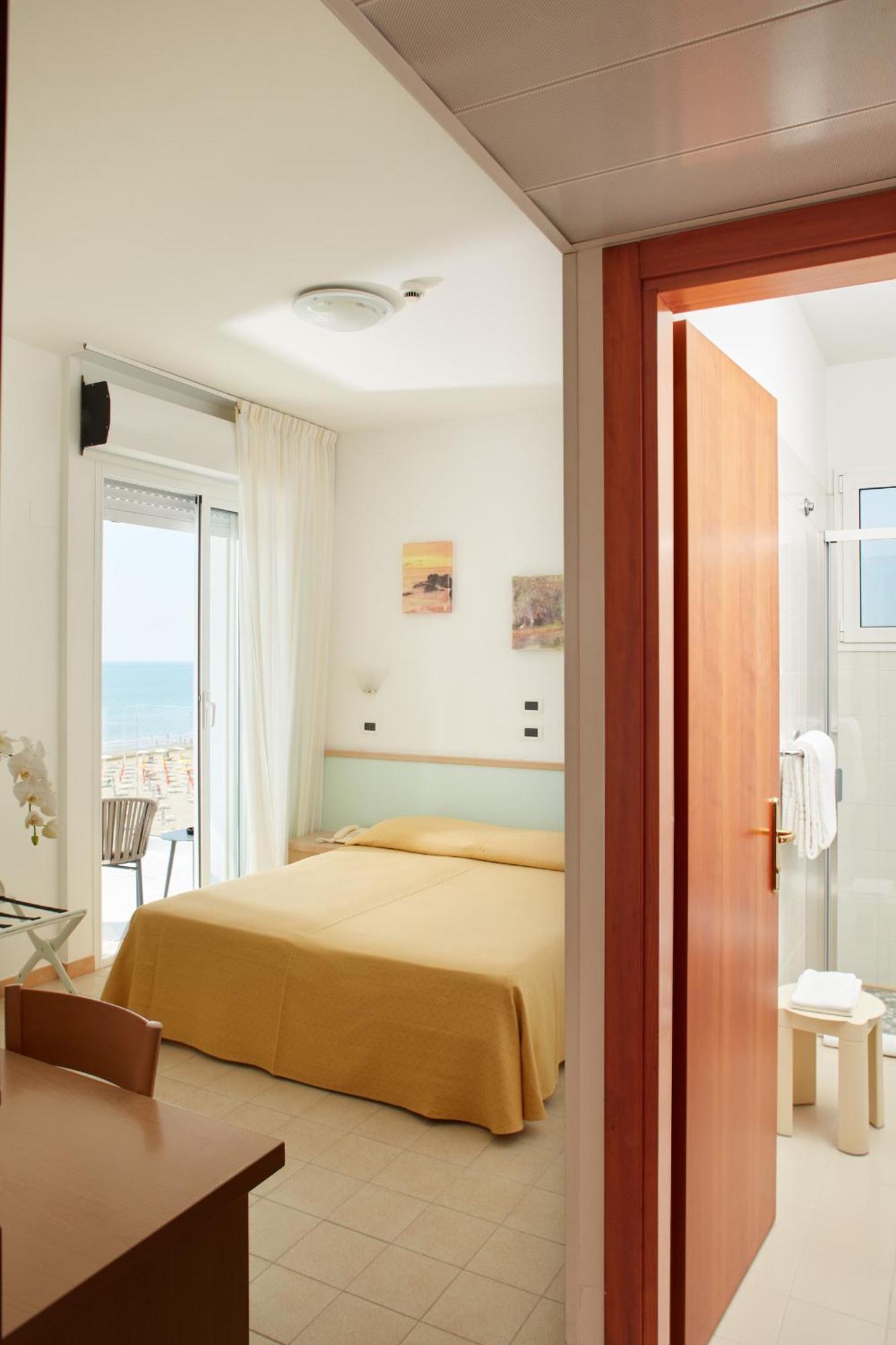 ליגננו סביאדורו Hotel Pelikan מראה חיצוני תמונה