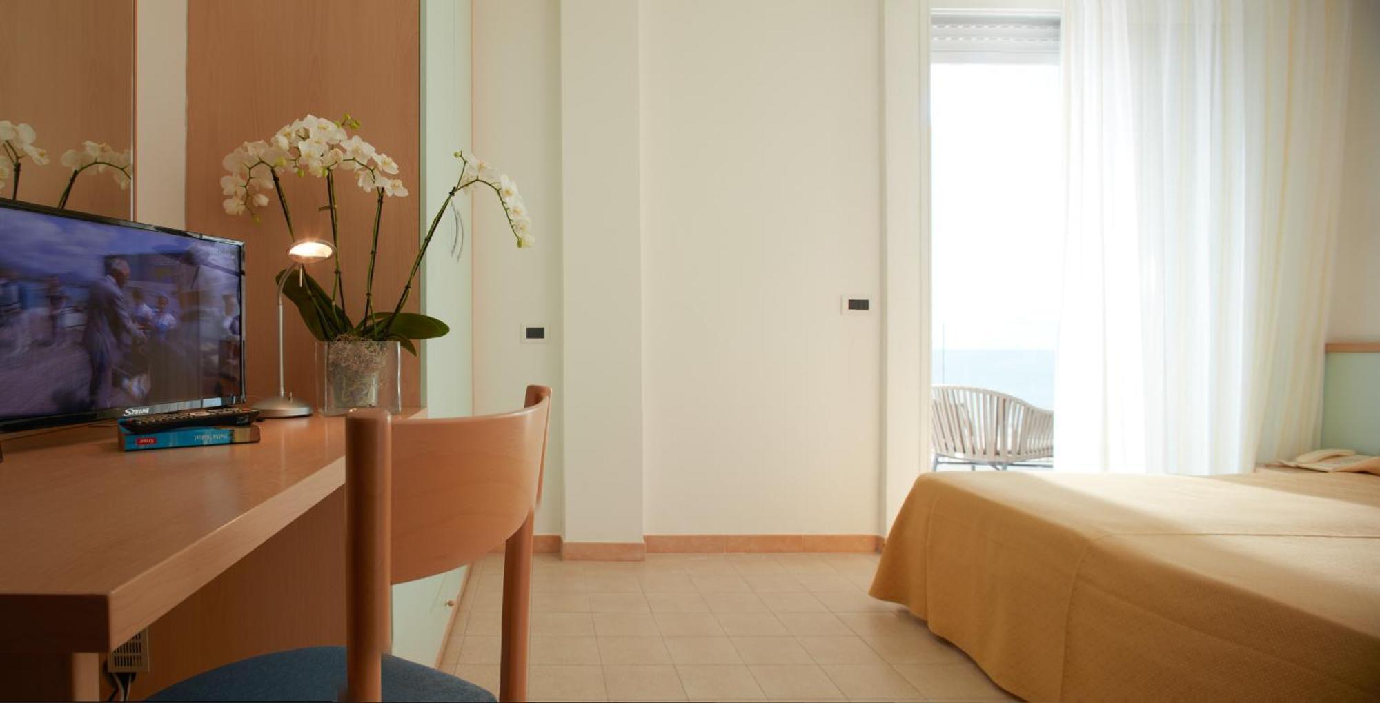 ליגננו סביאדורו Hotel Pelikan מראה חיצוני תמונה