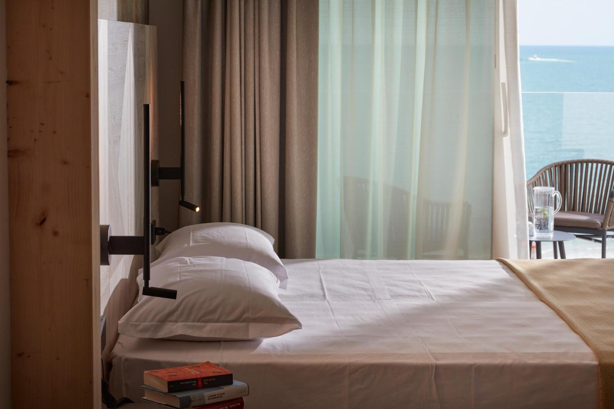 ליגננו סביאדורו Hotel Pelikan מראה חיצוני תמונה