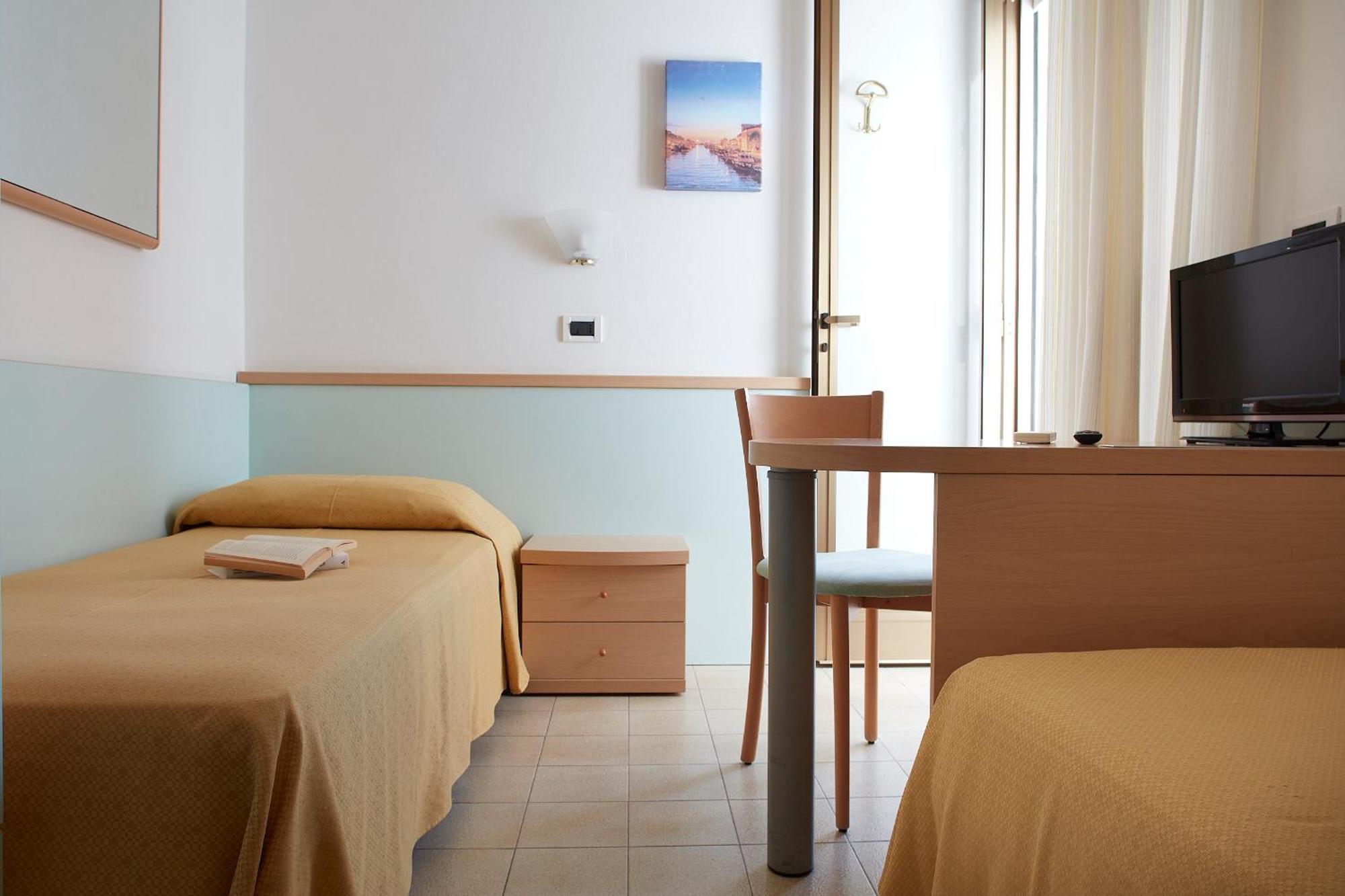 ליגננו סביאדורו Hotel Pelikan מראה חיצוני תמונה